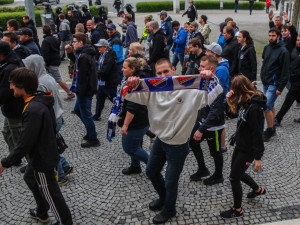 Baníkovci po včerejším utkání v Olomouci napadli rozhodčího