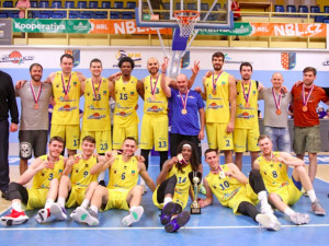 Basketbalisté Olomoucka oslavili historicky první medaili