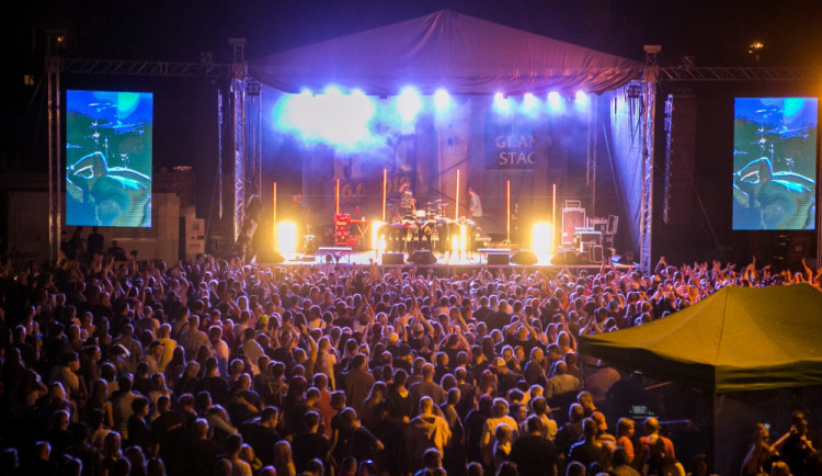 Přerovský Zubrfest láká na skvělé kapely i pivo v oblacích