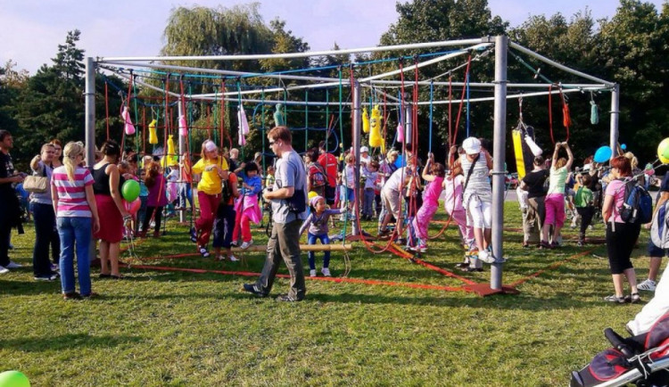Rodinný festival Funfest nabídne zábavu pro všechny. Na své si přijdou fanoušci superhrdinů, parkouru i ti nejmenší
