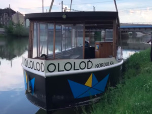 Loď Kordulka už je na Bečvě, její kapitán chystá pro tuto sezónu novinky
