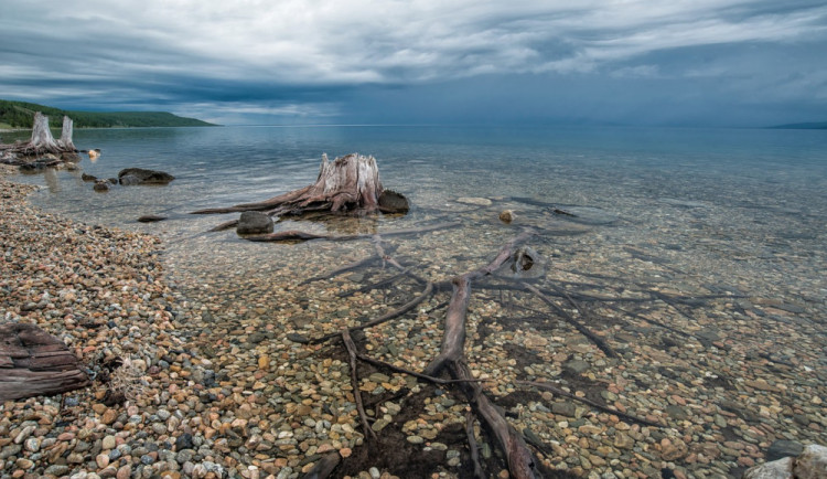 POČASÍ NA ČTVRTEK: Čtvrtek bude ve znamení polojasné oblohy, místy se přeženou bouřky