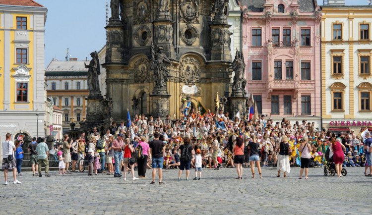 FOTO/VIDEO: Uplynulý víkend patřil v Olomouci skautům. V pátek otevřeli klubovny, v sobotu se sešli na Pevnůstce
