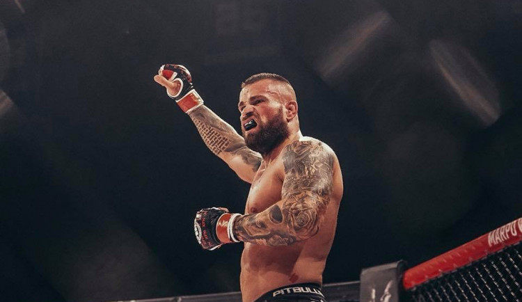 PŘEHLED: Podívejte se na mapu nejvyhledávanějších rodáků. V Olomouci je to Karlos Vémola, v Prostějově Jiří Wolker