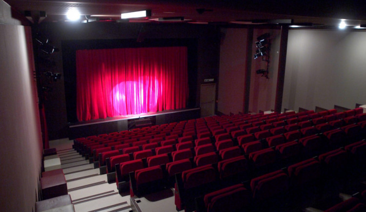 Komorní inscenace Moravského divadla se stěhují do Divadla na Šantovce