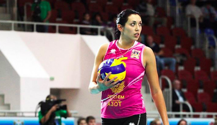 Volejbalové mistryně po odchodu opor získaly bulharskou hráčku Burbeljukovou