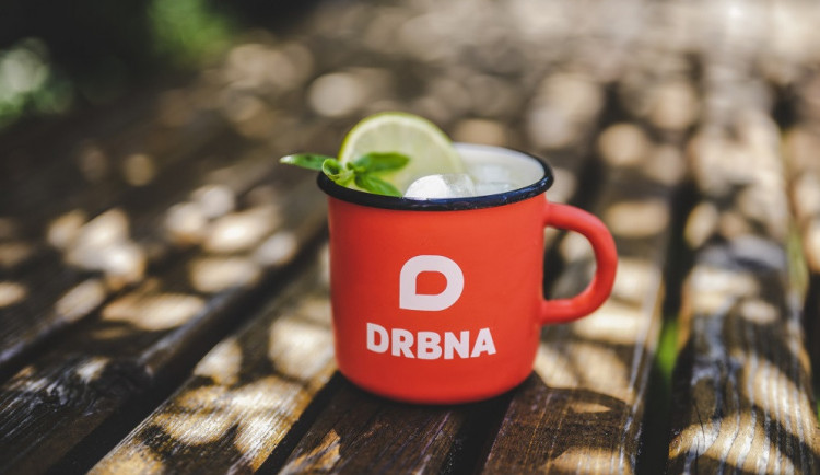 SOUTĚŽ: Hlasuj pro nejpovedenější fotku z dovolené! Nejlepší snímky Drbna ocení originálním plecháčkem