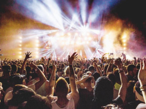 VÍKEND PODLE DRBNY: Vychutnejte si skvělou hudbu na festivalu Blackout nebo se s dětmi projděte pohádkovým lesem