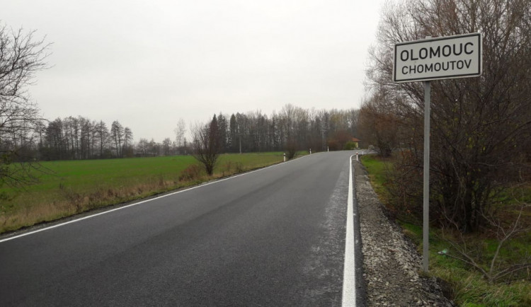 VIDEO: Občané poukazují na nutnost vybudování cyklostezky mezi Olomoucí a Chomoutovem