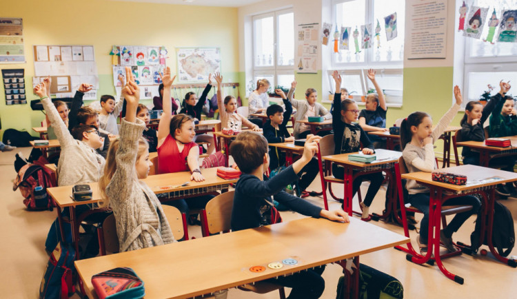 V nemocnicích v Prostějově, Přerově a Šternberku stráví začátek školního roku přes třicet dětí