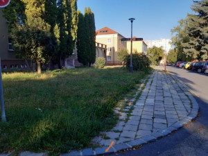 V Žižkově ulici v Přerově se začnou od pondělí opravovat chodníky. Omezení se dotknou chodců i řidičů