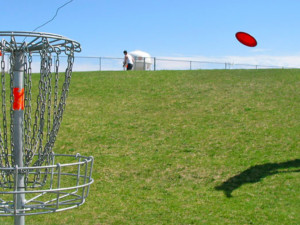 V biokoridoru Hloučela bude vybudováno hřiště pro discgolf