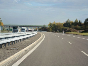 Dálniční křižovatka u Olšan je po modernizaci bezpečnější