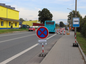 V Přerově se staví pět bezpečnějších autobusových zastávek. Práce budou dokončeny do konce roku