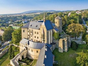 Hrad Šternberk připomene 750 let od první písemné zmínky. Na víkend se chystají prohlídky v historických kostýmech