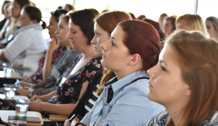 Konference pracovníků v rané péči odpověděla na otázku, jak zlepšit život rodinám s dítětem s postižením