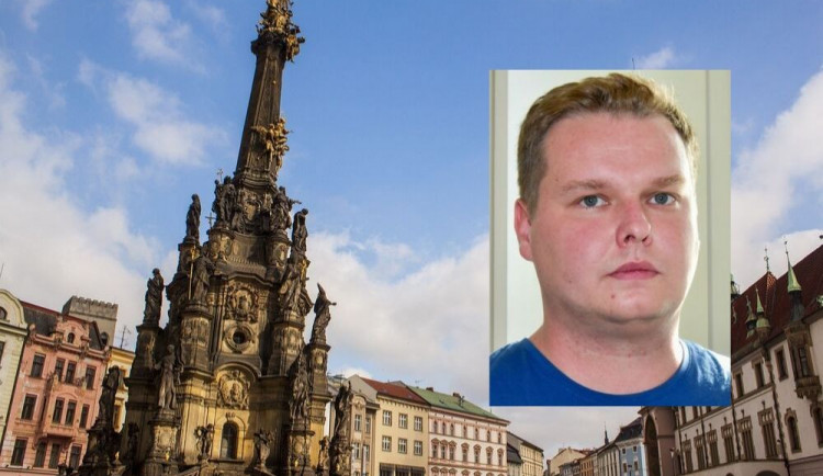 Olomoucký vědec Tomáš Pluháček umí detekovat povýstřelové zplodiny na otiscích. Získal prestižní cenu