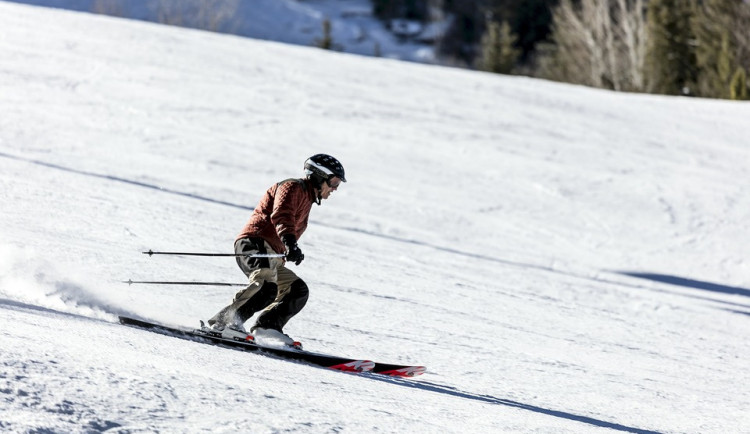 Provozovatelé lyžařských areálů na Jesenicku jsou připraveni na zimní sezonu