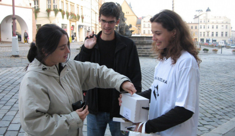 V Olomouci proběhne sbírka pro nevidomé s názvem Bílá pastelka