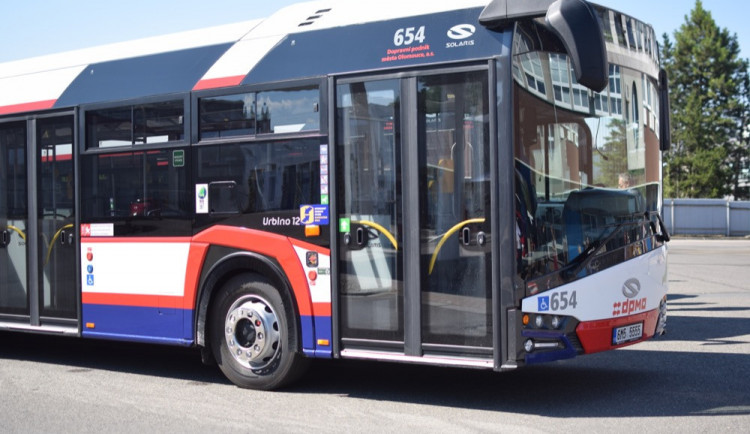 PŘEHLED: Kvůli opravám v Lipenské ulici jezdí autobusy v jiném režimu. Týká se to linek 15 a 25