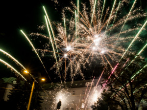 FOTO/VIDEO: Lampionový průvod, pietní akt i velkolepý ohňostroj. Olomoučané si připomněli výročí vzniku Československa