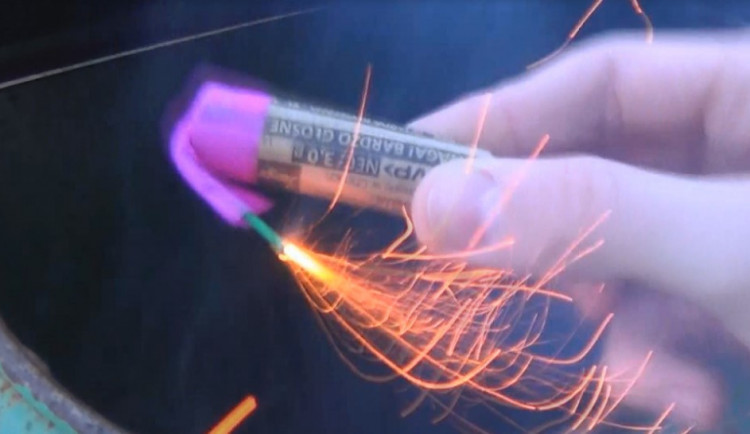 Prostějov chce zakázat petardy. Znečišťují ovzduší a hluk z nich trápí děti a zvířata