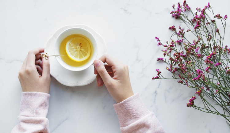 Přítomnost škodlivých pesticidů se zjistila i u bio citrusů. Omytí kůry nestačí