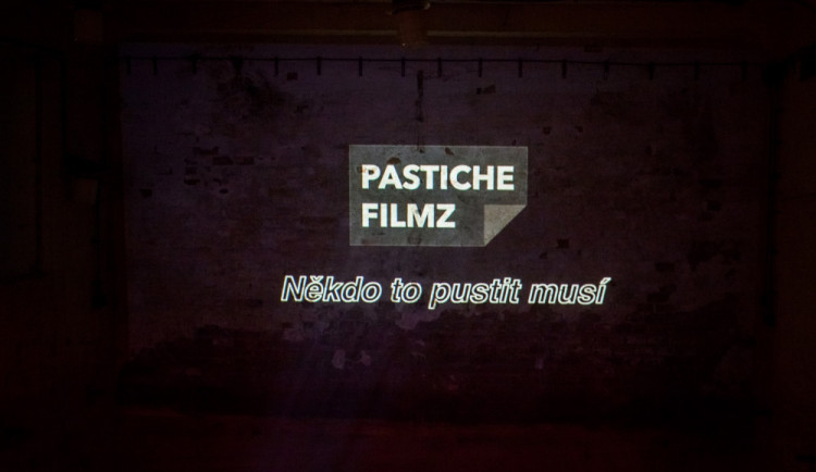 Olomoucký Pastiche Filmz chystá na listopad politickou satiru, či dokument o fotbale