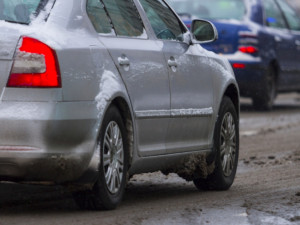 Krajská správa pomůže soukromým firmám se zimní údržbou silnic první třídy