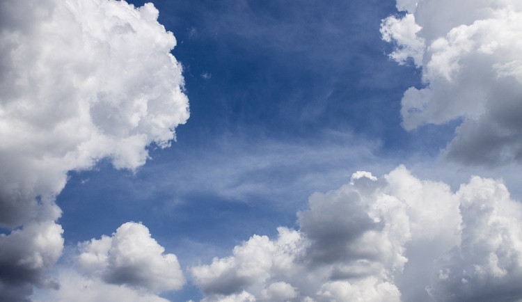 POČASÍ NA NEDĚLI: Bude skoro jasno do čtyř stupňů Celsia