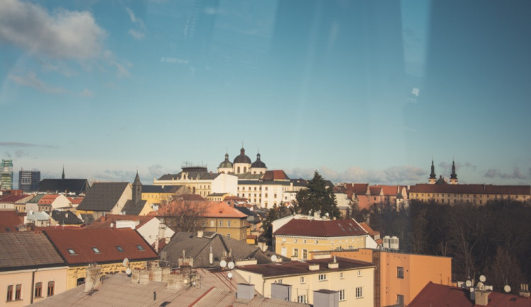 FOTO/VIDEO: Vyzkoušeli jsme olomoucké vánoční kolo. Podívejte se, jaké jsou z něj výhledy