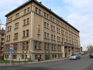 Z armádního domu v Přerově bude polyfunkční objekt s obchody, byty a parkovací plochou