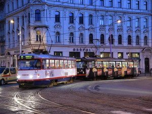 PŘEHLED: V polovině prosince se mění jízdní řády tramvají a autobusů