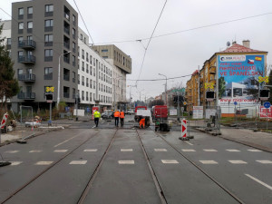 Wolkerova je dneškem znovu otevřena pro veškerou dopravu