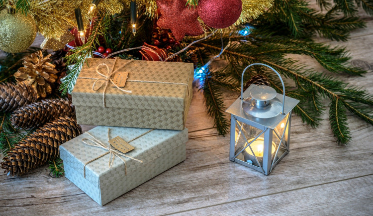 Charita v Olomouci bude nadělovat lidem v nouzi. Chystá na čtyři sta balíčků a štědrovečerní večeři