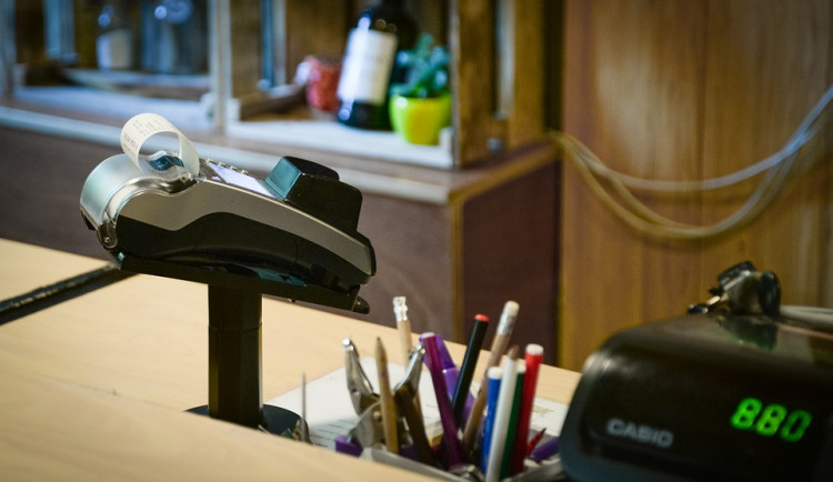 Vánoce jsou za dveřmi. Tržby obchodníků oproti minulému víkendu stouply o pětinu