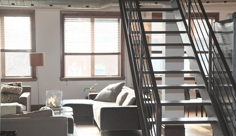 Růst nájemného loni zpomalil, dvoupokojový byt stál v Olomouci průměrně 11 900 korun