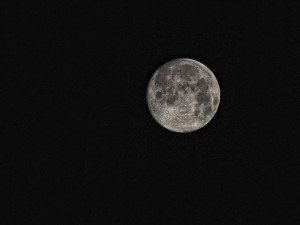 Dnes večer bude vidět polostínové zatmění Měsíce