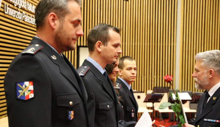 V Olomouci proběhlo vyhlášení nejlepších policistů za rok 2019, zúčastnil se i primátor