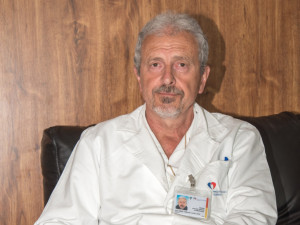 Zemřel přednosta plicní kliniky fakultní nemocnice v Olomouci Vítězslav Kolek