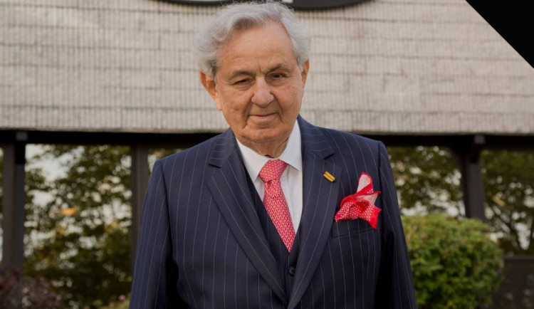 45981502_2059118544145319_8462137767093075968_o