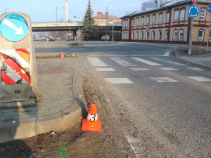 Opilý muž bez řidičského průkazu naboural v Olomouci cizím autem