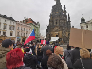 Protestní akce Milionu chvilek se v rámci Štafety pro demokracii uskuteční v Olomouci 17. března