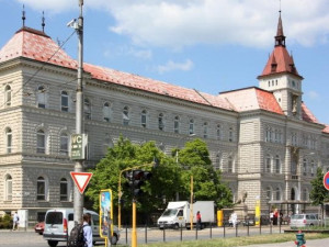 V kauze Vidkun policisté vynášeli informace