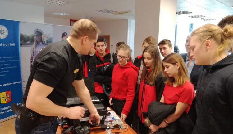 FOTO: V Přerově proběhl Projektový den s Policií ČR