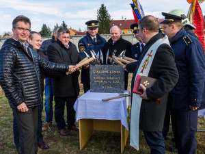 V Kostelci na Hané vyroste nová hasičárna za 25 milionů korun, stavba odstartovala včerejším dnem