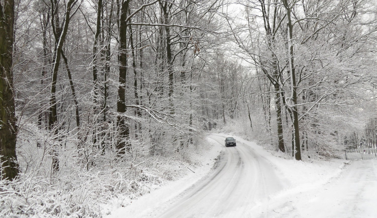 Na severu Olomouckého kraje zůstává sníh, opatrnost je na místě