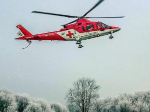 Při dopravní nehodě zasahoval vrtulník záchranné služby
