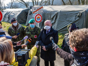 Hejtman Okleštěk potvrdil další čtyři nakažené v Litovli. Celkově je jich zde už 29