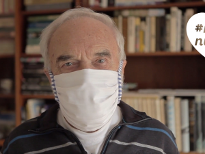 Ve středu se celou Českou republikou rozezní píseň Není nutno. Zazpívají ji Svěrák s Uhlířem